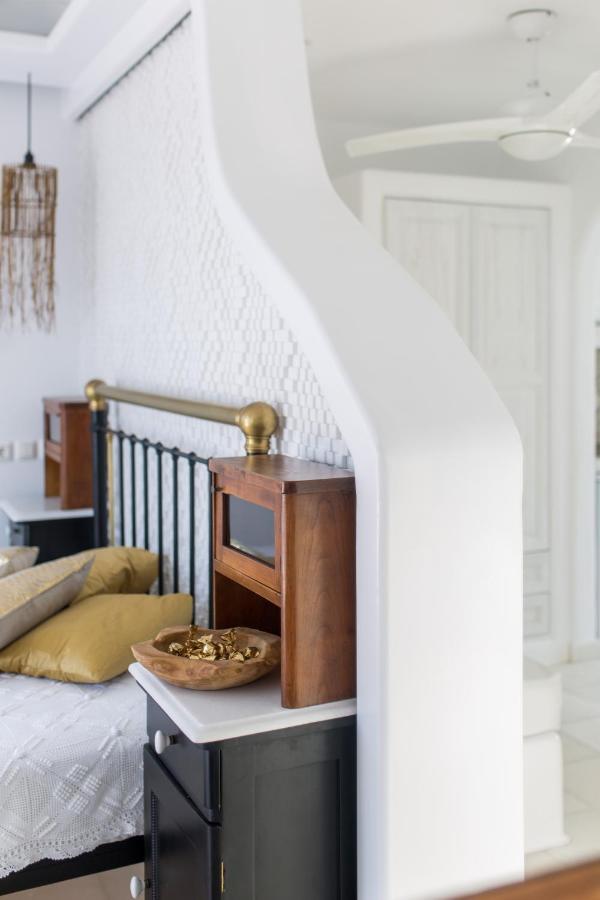 Naxian Riviera Exclusive Seafront Suites, Junior Suite آغيوس بروكوبيوس المظهر الخارجي الصورة