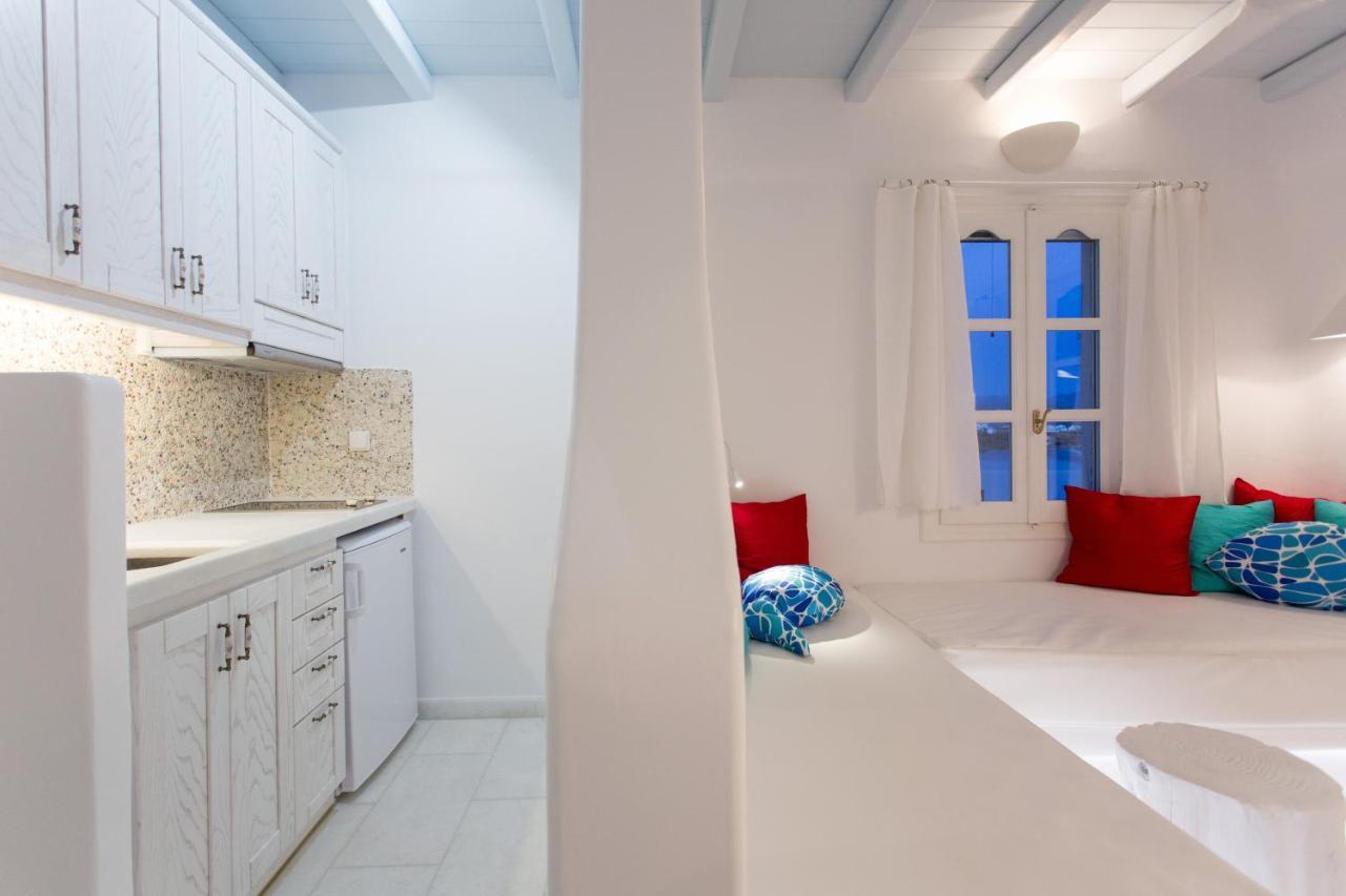 Naxian Riviera Exclusive Seafront Suites, Junior Suite آغيوس بروكوبيوس المظهر الخارجي الصورة